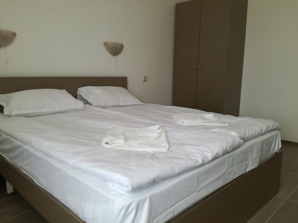 Siana House Hotel Ravda Exterior photo