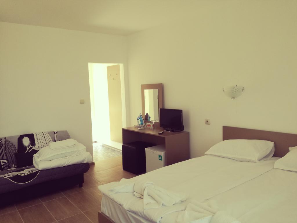 Siana House Hotel Ravda Exterior photo